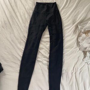 Lululemon mesh detail leggings
